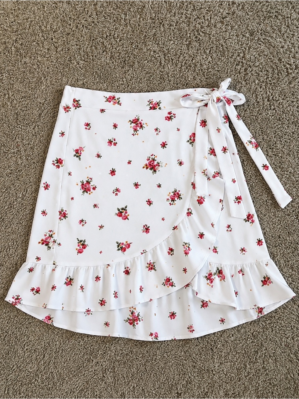 Ultra Flirt Floral Wrap Skirt – Size Medium